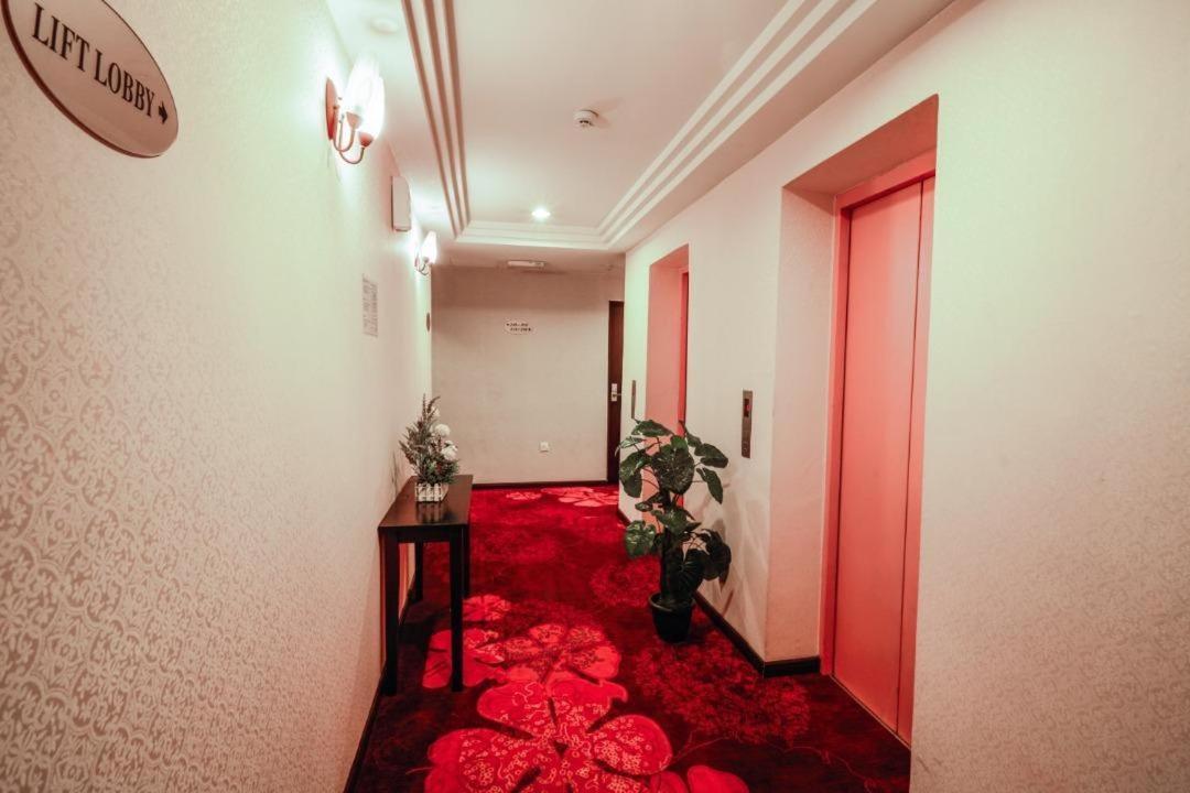 Hotel Vistaria Johor Bahru Exterior foto