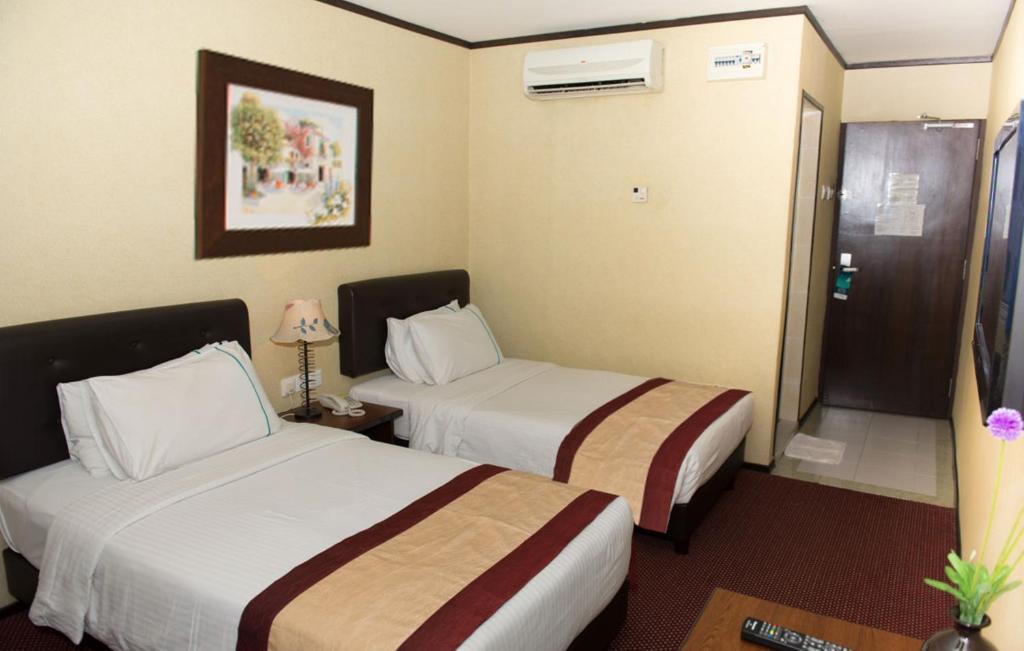 Hotel Vistaria Johor Bahru Zimmer foto