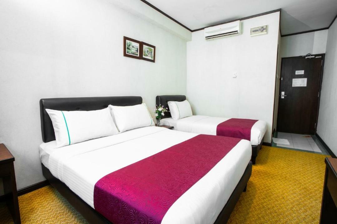 Hotel Vistaria Johor Bahru Exterior foto
